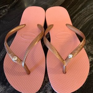 Havaianas Flip Flops, Crystal detail